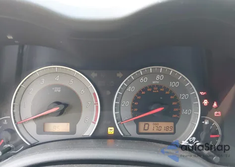 2010 Toyota Corolla S z USA, uszkodzony, nr VIN 2T1BU4EE2AC456016